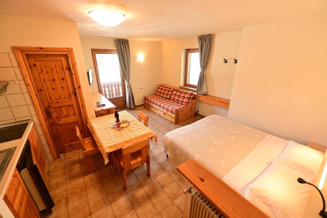 Residence Raethia Tra Bormio E Livigno Pradelle Exterior photo