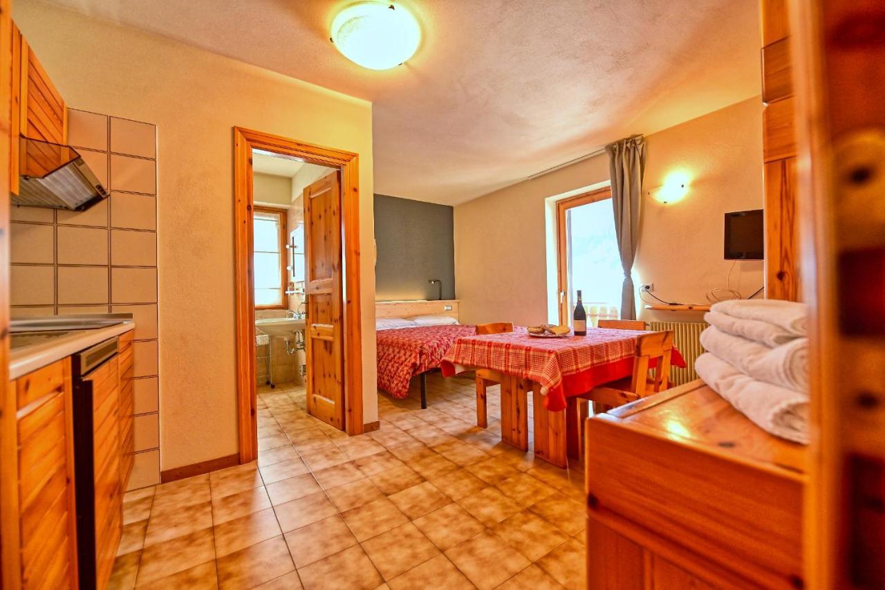 Residence Raethia Tra Bormio E Livigno Pradelle Exterior photo